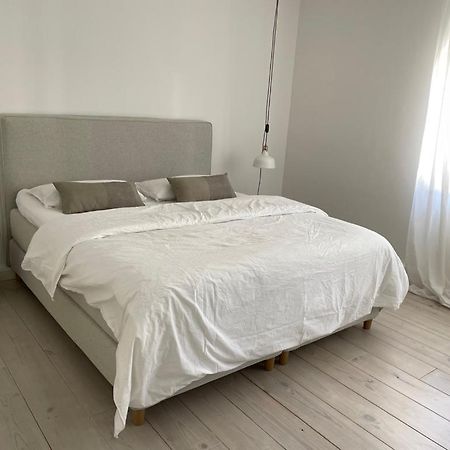 Haus Mit Tuermchen Apartment Solingen Luaran gambar