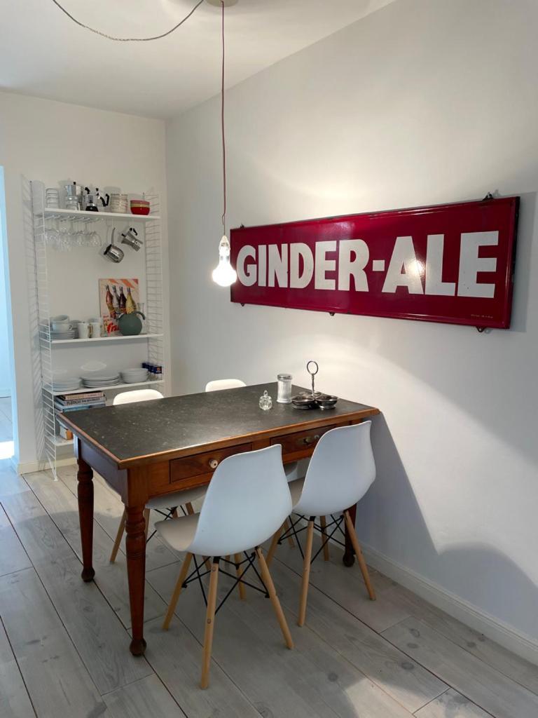 Haus Mit Tuermchen Apartment Solingen Luaran gambar