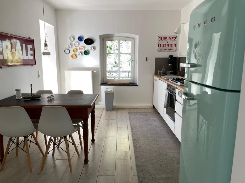 Haus Mit Tuermchen Apartment Solingen Luaran gambar