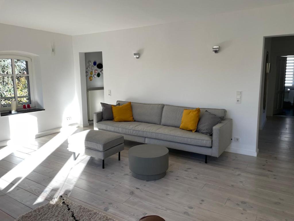 Haus Mit Tuermchen Apartment Solingen Luaran gambar